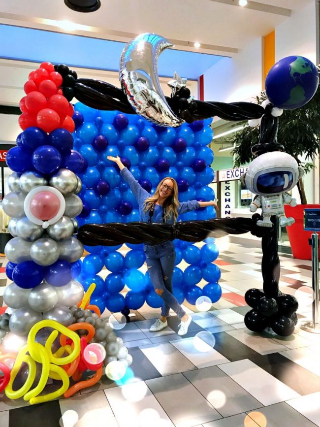Balónková výstava - Balónkový fotokoutek - tematika Vesmír